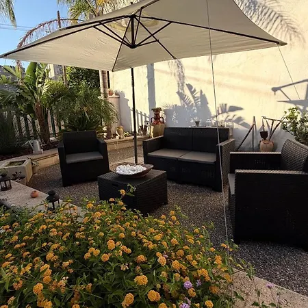 Relax House